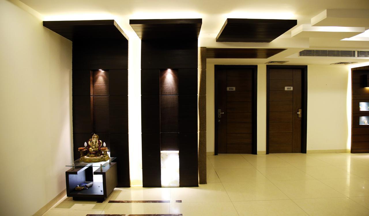 Fabhotel Oasis Dlf Phase 3 Gurgaon Esterno foto